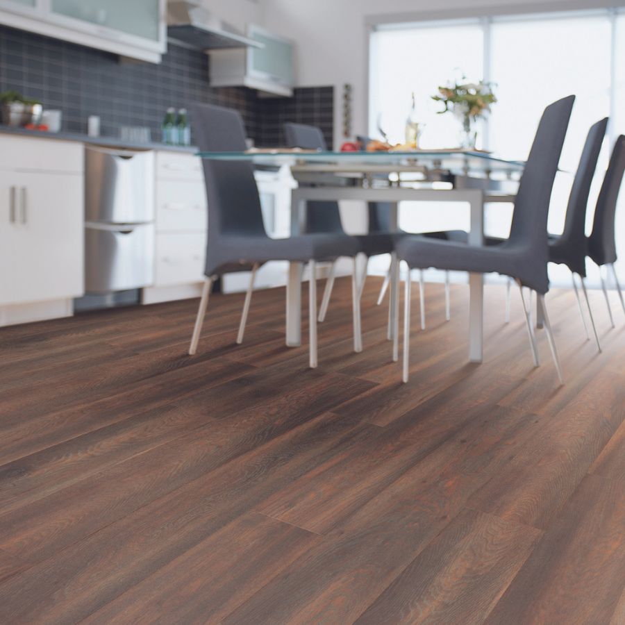 Laminate in a dining room